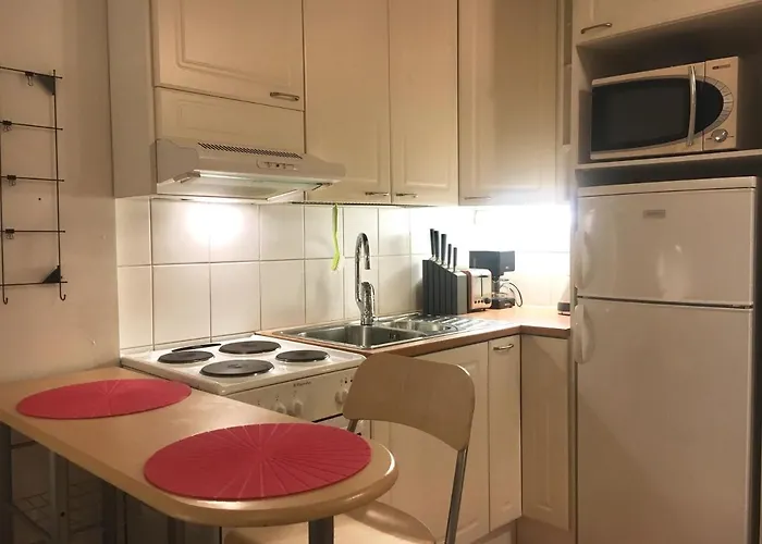 Cozy And Peaceful/уютный уголок Hotel Helsinky