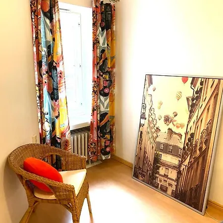 Cozy And Peaceful/уютный уголок Helsinky